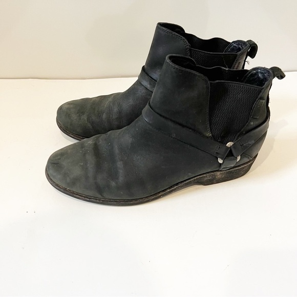 Teva Women’s Boots Bootie - Picture 3 of 10